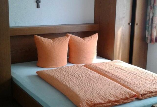 Schlafraum mit Sitzecke