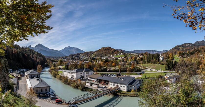Panoramablick über das Salzbergwerk und den Markt Berchtesgaden
