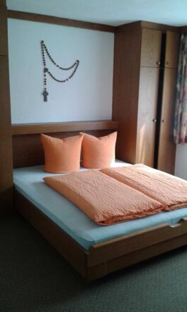 Schlafraum mit Sitzecke