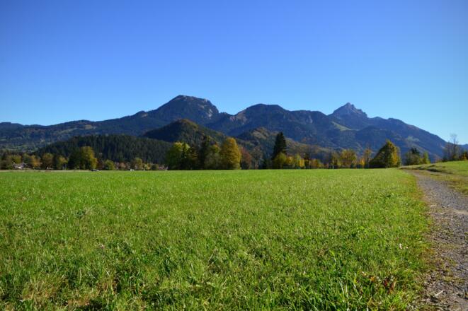 Breitenstein und Wendelstein aus dem Leitzachtal