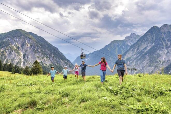 Spaß am Berg (c) Roman Nöstler - Bergbahnen Brandn