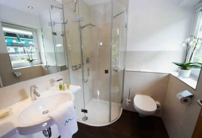 Superior Dusche/WC