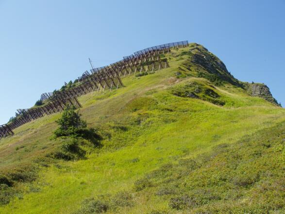 Lawinenverbauungen am Falvkopf