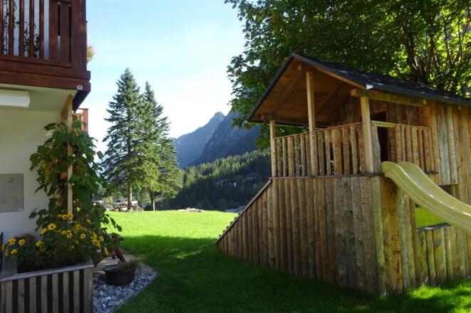 vor dem Haus