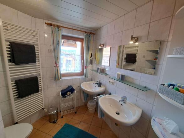 Badezimmer FW Waldblick