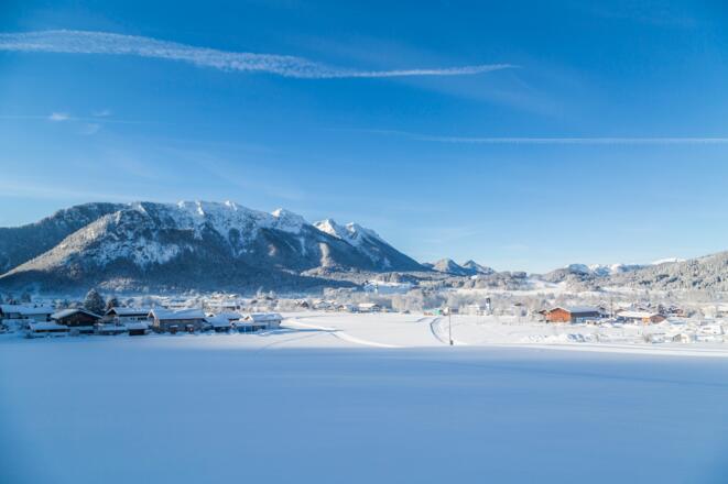 Blick auf Inzell und die Chiemgauer Alpen