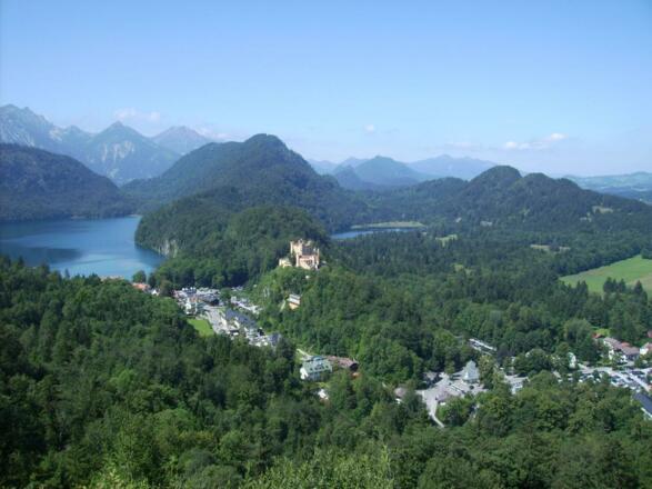 alp-und-schwansee-mit-schloss-hohenschwangau