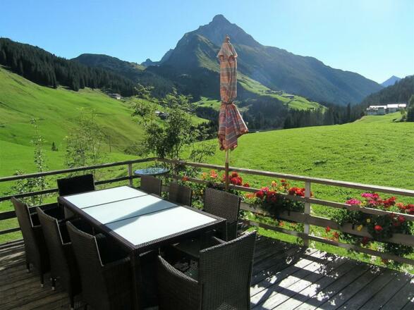 Terasse mit besonderem Ausblick