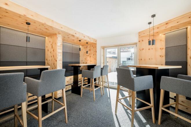 Lounge_byRudiWyhlidal-0425