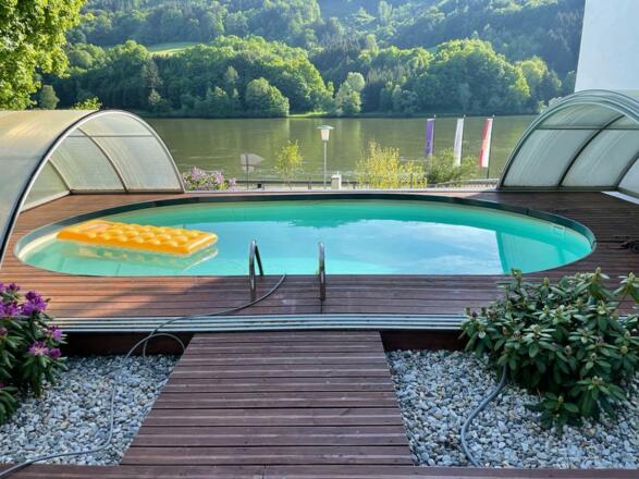 Auszeit genießen im Pool