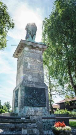 Das Löwendenkmal in Waakirchen