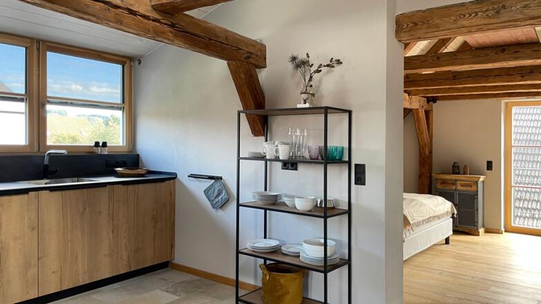 Blick von der Küche ins Schlafzimmer DG, FW Erbendruth