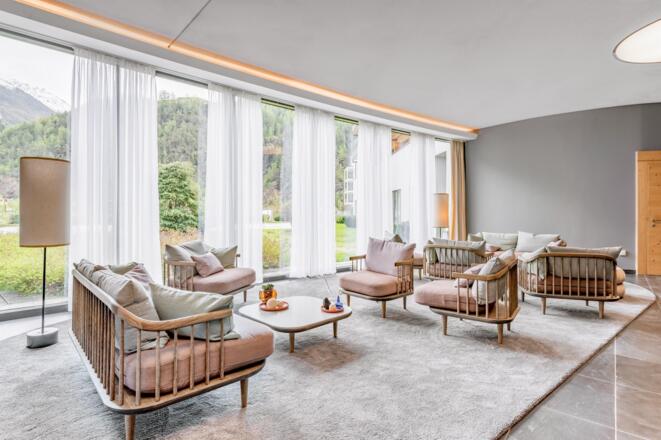 eingangshalle-hotel-aqua-dome-tirol-therme-laengen