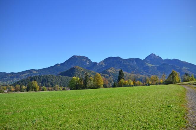 Blick auf Breitenstein und Wendelstein