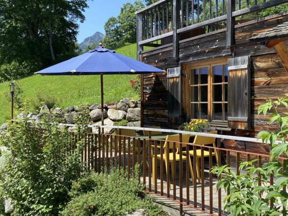 Terrasse mit Sitzplatz