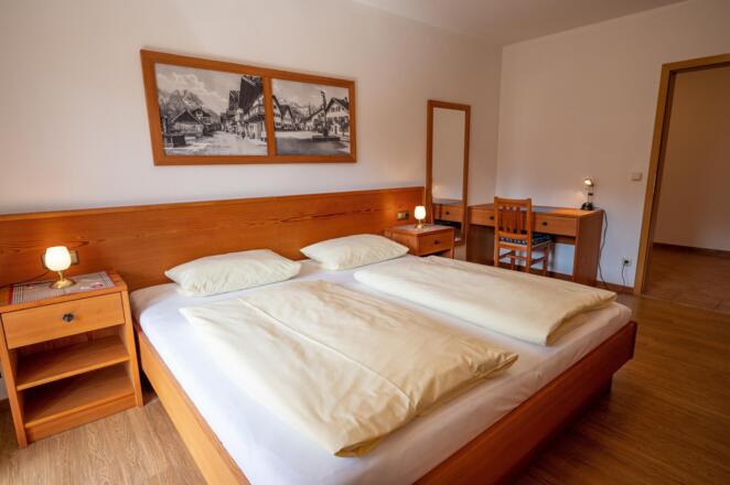 Schlafzimmer FEWO Alpspitze