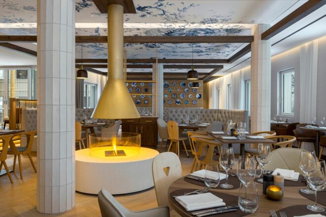 06_ak_mucat_restaurant