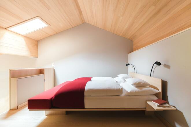 2020_Rote_Wand_Zimmer_Galeriezimmer_©West-kl