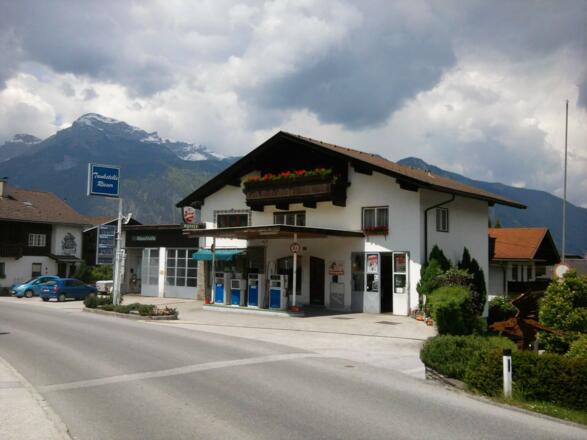 Rieser Tankstelle