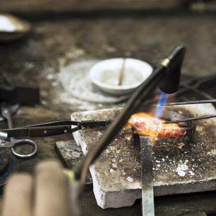 Flamme Handwerk Goldschmied