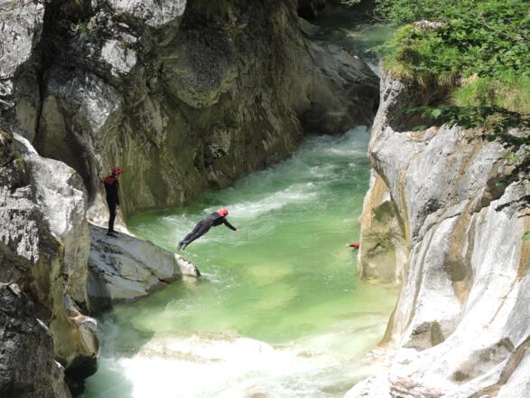 Wildwasserschwimmen in der Kaiserklamm