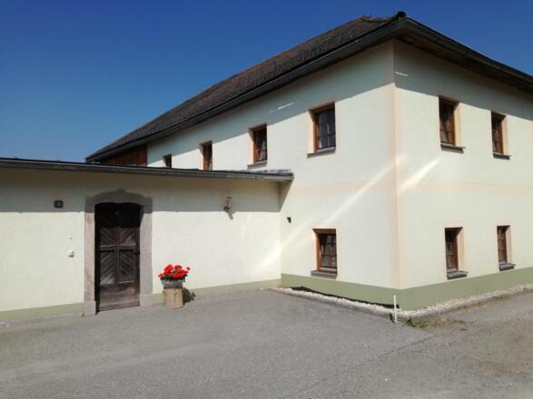 Ferienhaus Jenny - Blick von der Straßenseite