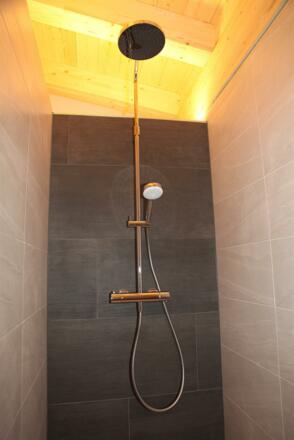 Dusche im Apart Grubertal Tirol