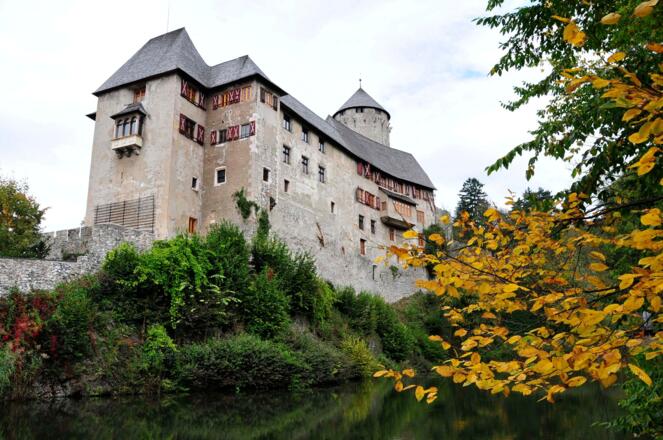 Schloss Matzen Herbst