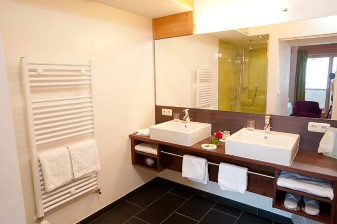 badezimmer/Doppelzimmer in der belétage