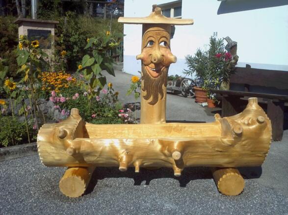 Holzbrunnen
