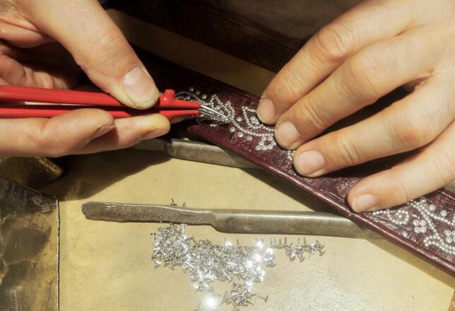Zinnranzen traditionelles Handwek