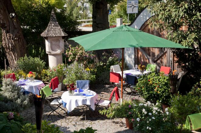 Sigwart's Tiroler Weinstuben Gartenterrase