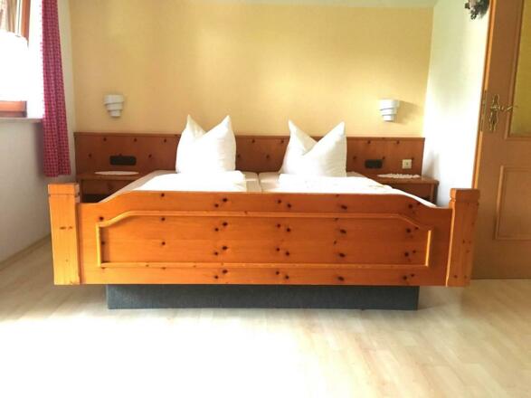 Basic Doppelzimmer 1