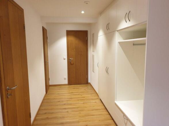 4e0b970d-09b3-4be3-853e-9e64883d4c28.f10