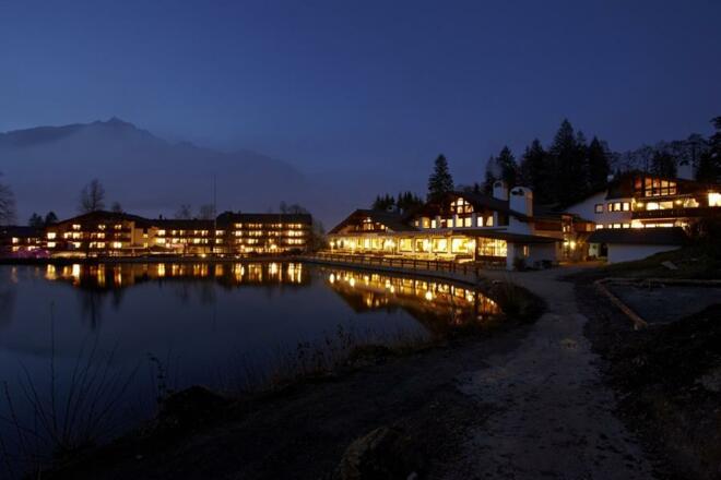 Herbstabend am Riessersee