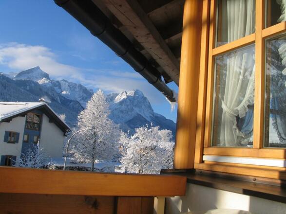 Balkonausblick Südseite von Fewo Zugspitze 75 m²