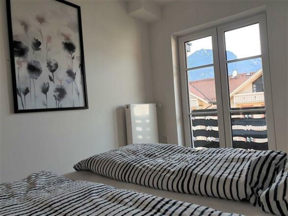 571fc14a-d122-4f7e-b581-578737780d09.f10 (1)