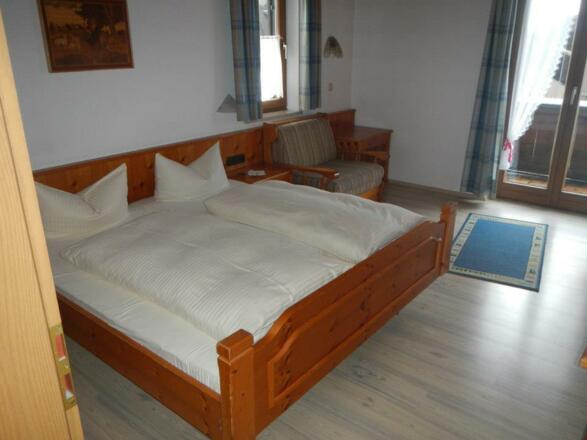 Doppelzimmer 1