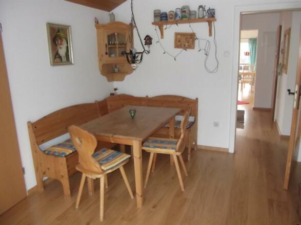 Essbereich im Wohn/Schlafzimmer 1