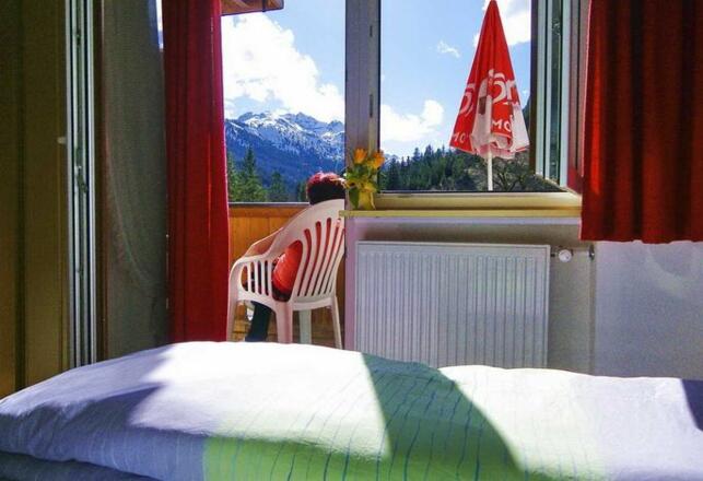 Sonnenbad am Balkon - Schlafzimmer