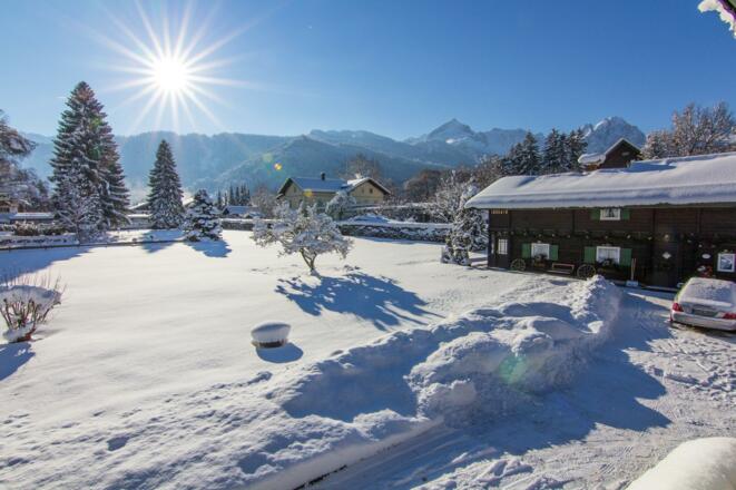 Gästehaus Hauterer Jörgl - Garten Winter