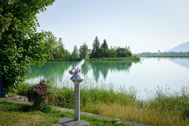 Ruheraum mit Blick auf den Forggensee
