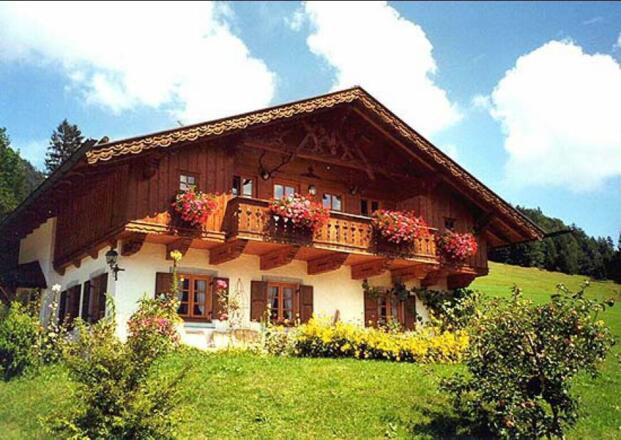 Haus im Sommer