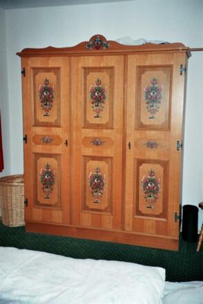 Schlafzimmerschrank