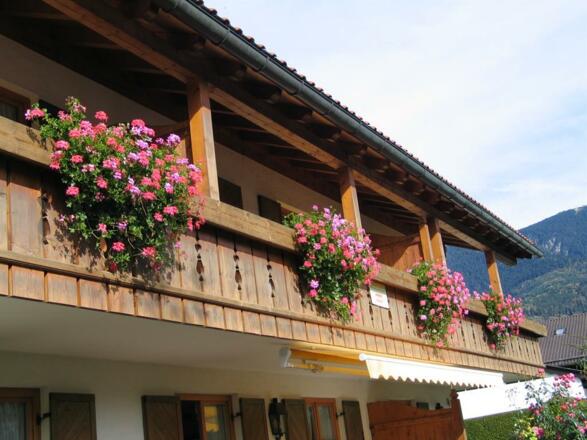 Südbalkon Zugspitze75-Zugspitze30-Dreitorspitze