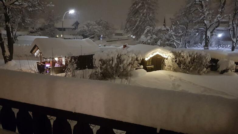 Hüttenzauber im Hotelgarten