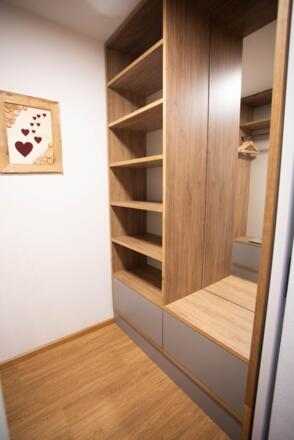 Begehbarer Kleiderschrank SZ 1