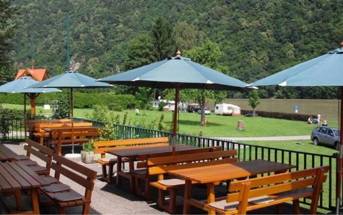 Sommerbetrieb auf der Terrasse