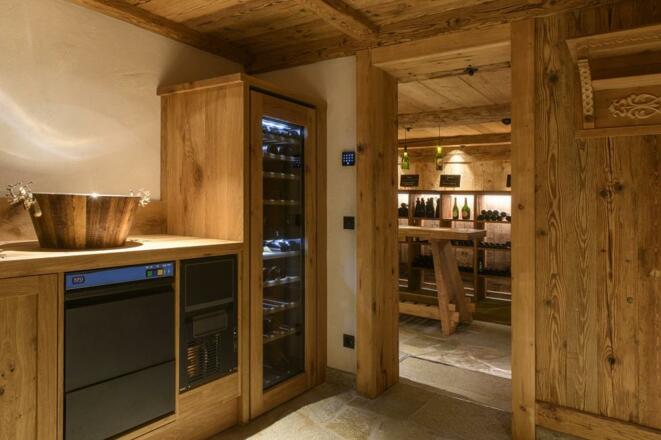 Gauertal Vorraum zum hauseigenen Weinkeller