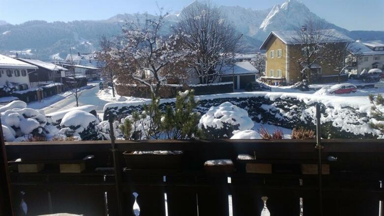 Aussicht vom Balkon/1